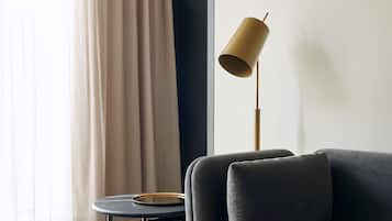 Biancheria da letto di alta qualità, materassi a doppio strato, minibar