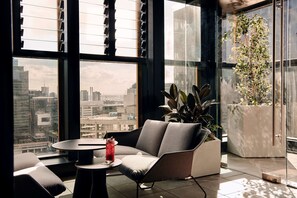 Bar auf der Dachterrasse