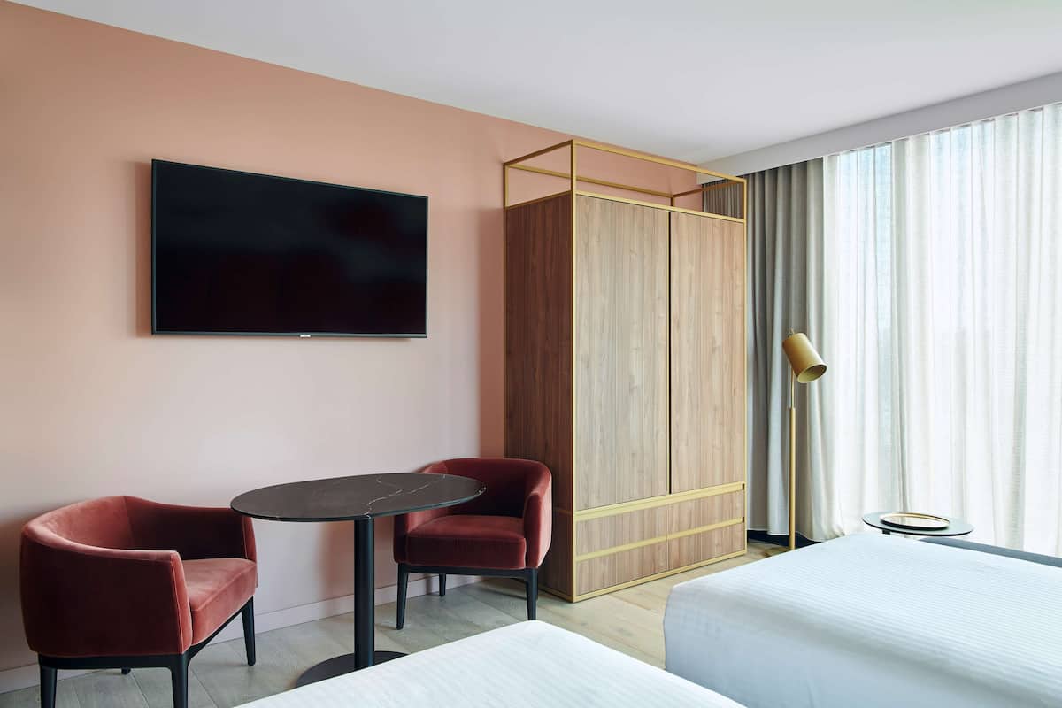 1 bilik tidur, peralatan tempat tidur premium, tilam berlapik, bar mini