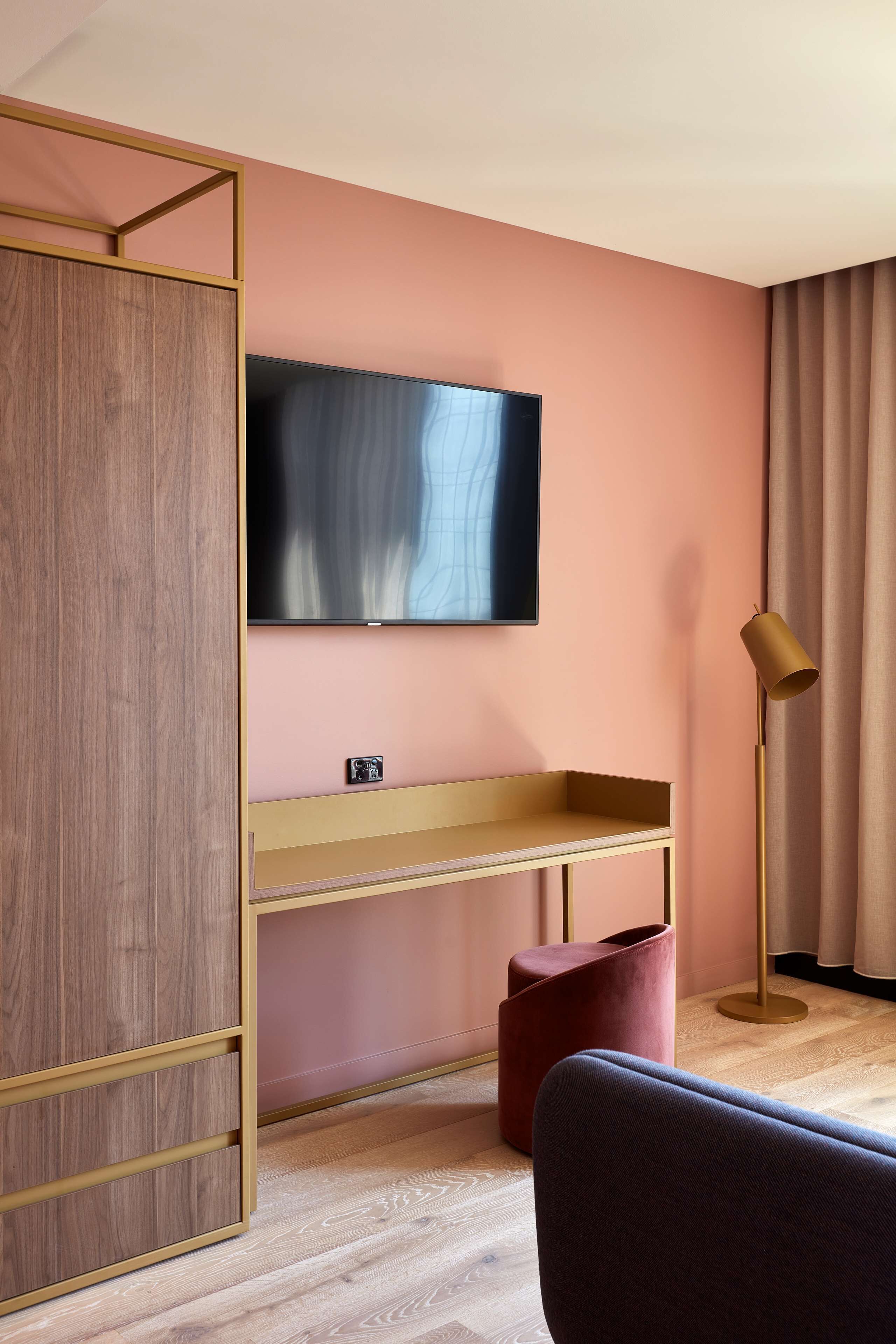 1 bedroom, premium bedding, pillow-top beds, minibar