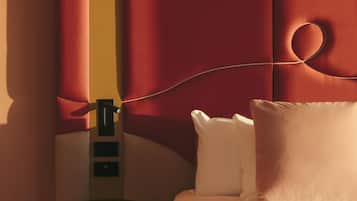 Hochwertige Bettwaren, Pillowtop-Betten, Minibar, Zimmersafe