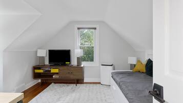 3 Schlafzimmer, Schreibtisch, kostenloses WLAN, Bettwäsche