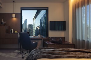 Standard Room, 1 Queen Bed | Premium bedding, pillowtop beds, minibar, in-room safe - Next Hotel Melbourne, Curio Collection by Hilton (Melbourne)