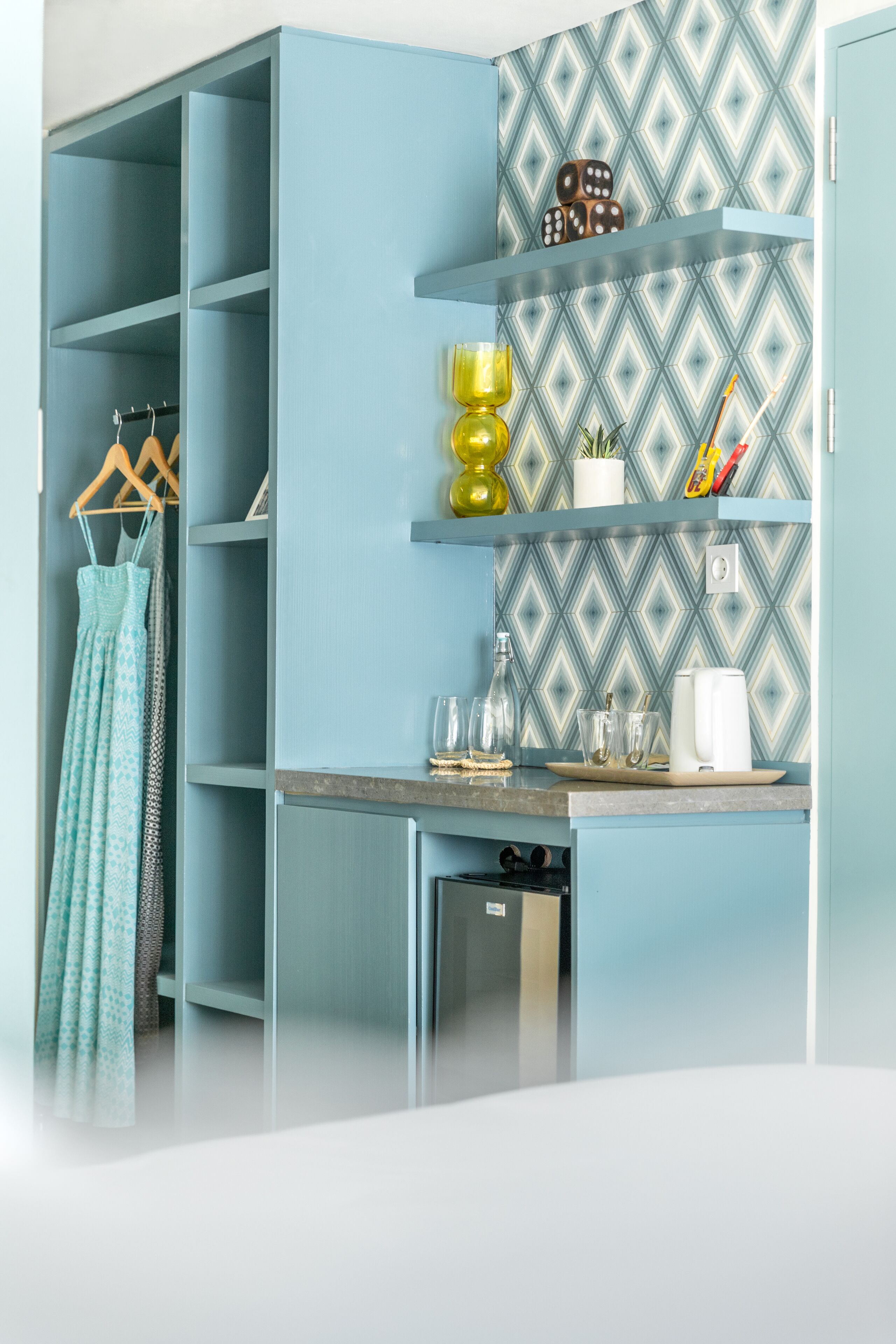 bali high queen | room amenity