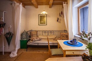 Leilighet (4) | Oppholdsområde