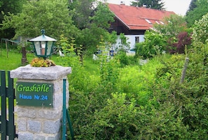 Property entrance - Grashöfle (Sankt Oswald-Riedlhuette)