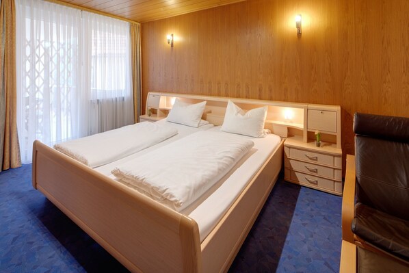 Doppelzimmer (1) | Kostenloses WLAN, Bettwäsche