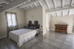 2 camere, Wi-Fi gratuito, lenzuola