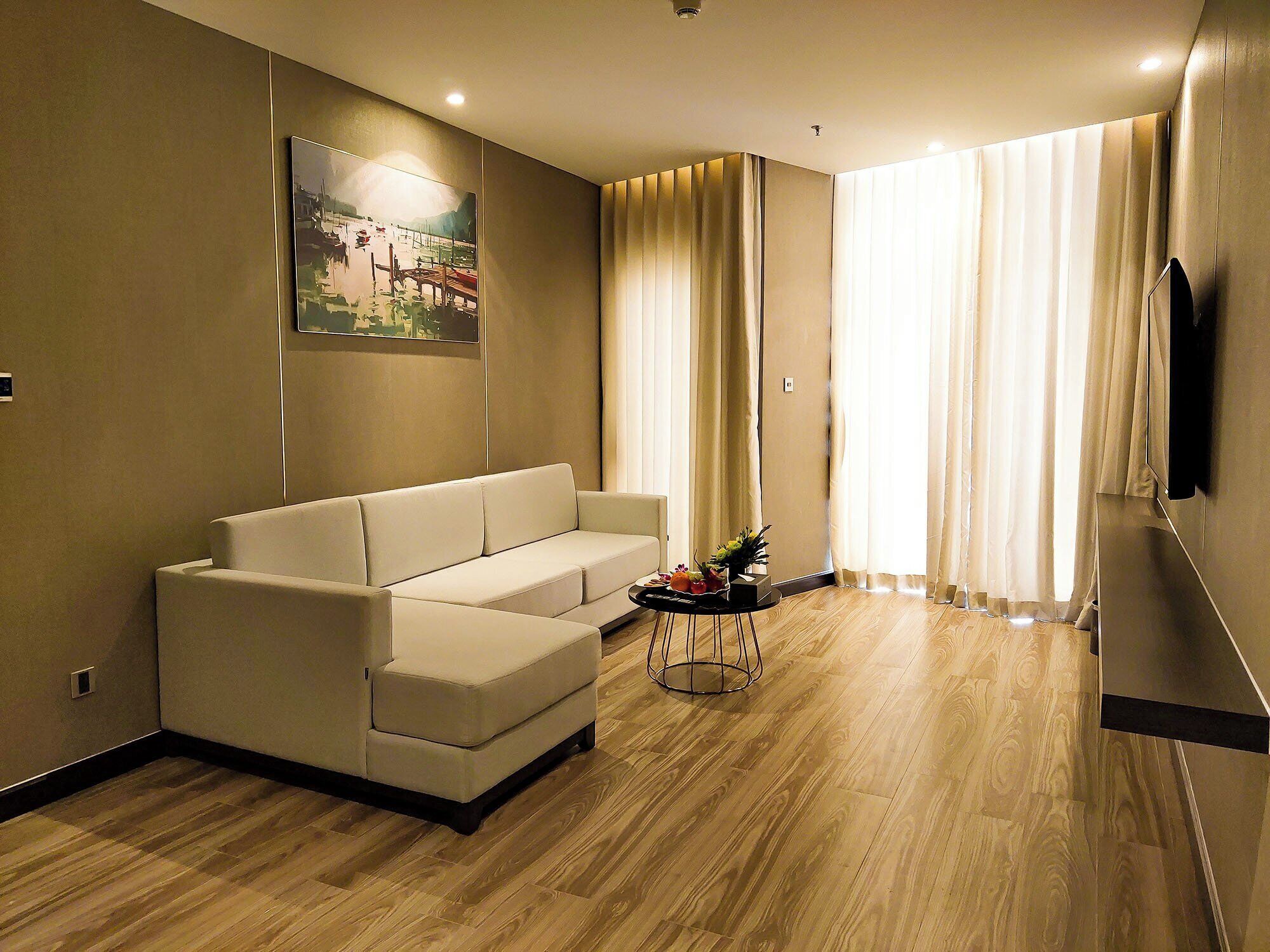 prime suite room | 1 bedroom, minibar, in-room safe, free wifi