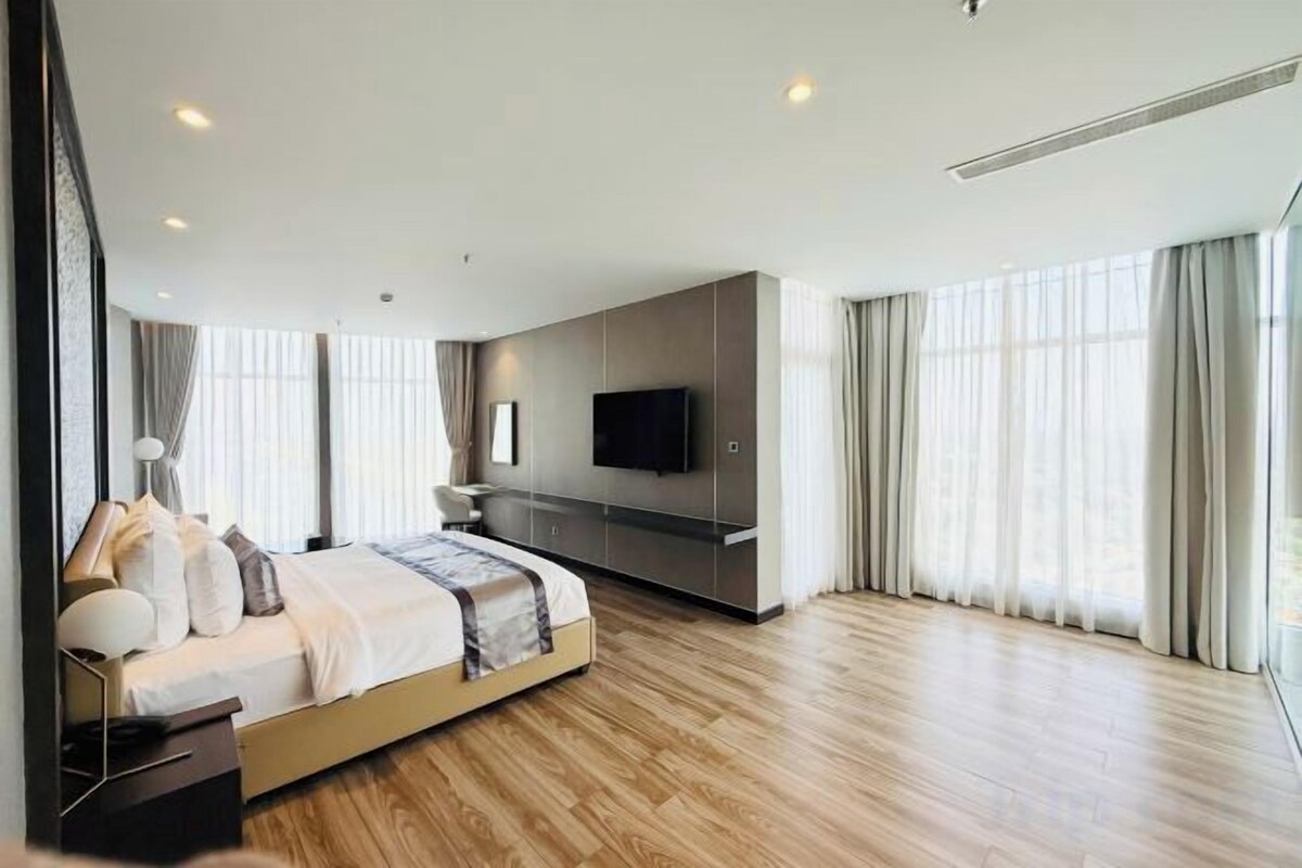 Minibar, két bảo mật tại phòng, truy cập Internet không dây miễn phí 