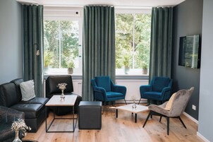 Zona de estar del vestíbulo