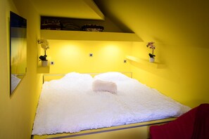 1 bedroom, iron/ironing board, WiFi