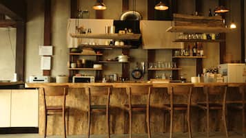 Bar (en la propiedad)