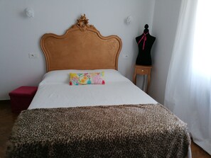 3 多间卧室、客房内保险箱、熨斗/熨衣板、旅行婴儿床