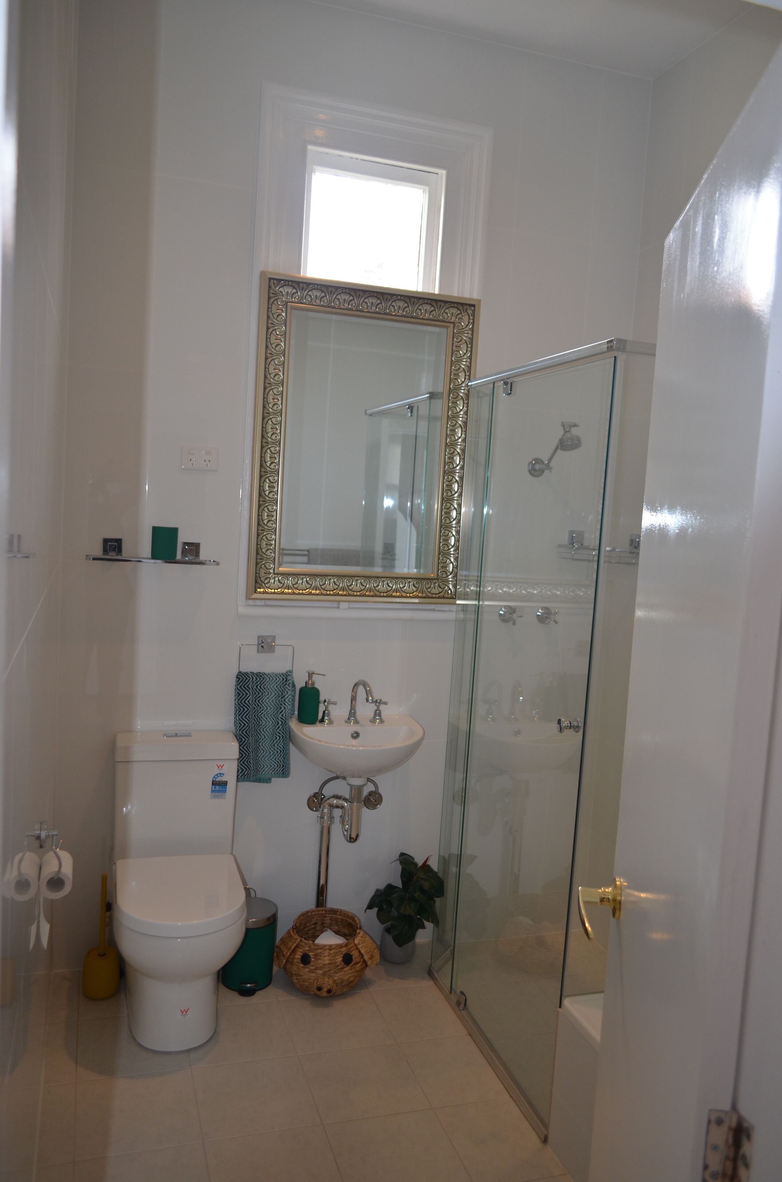 Semaphore Sea Breeze-Family Beach/Pool Holiday. 450m to Beach. 20 min to airport — image 17