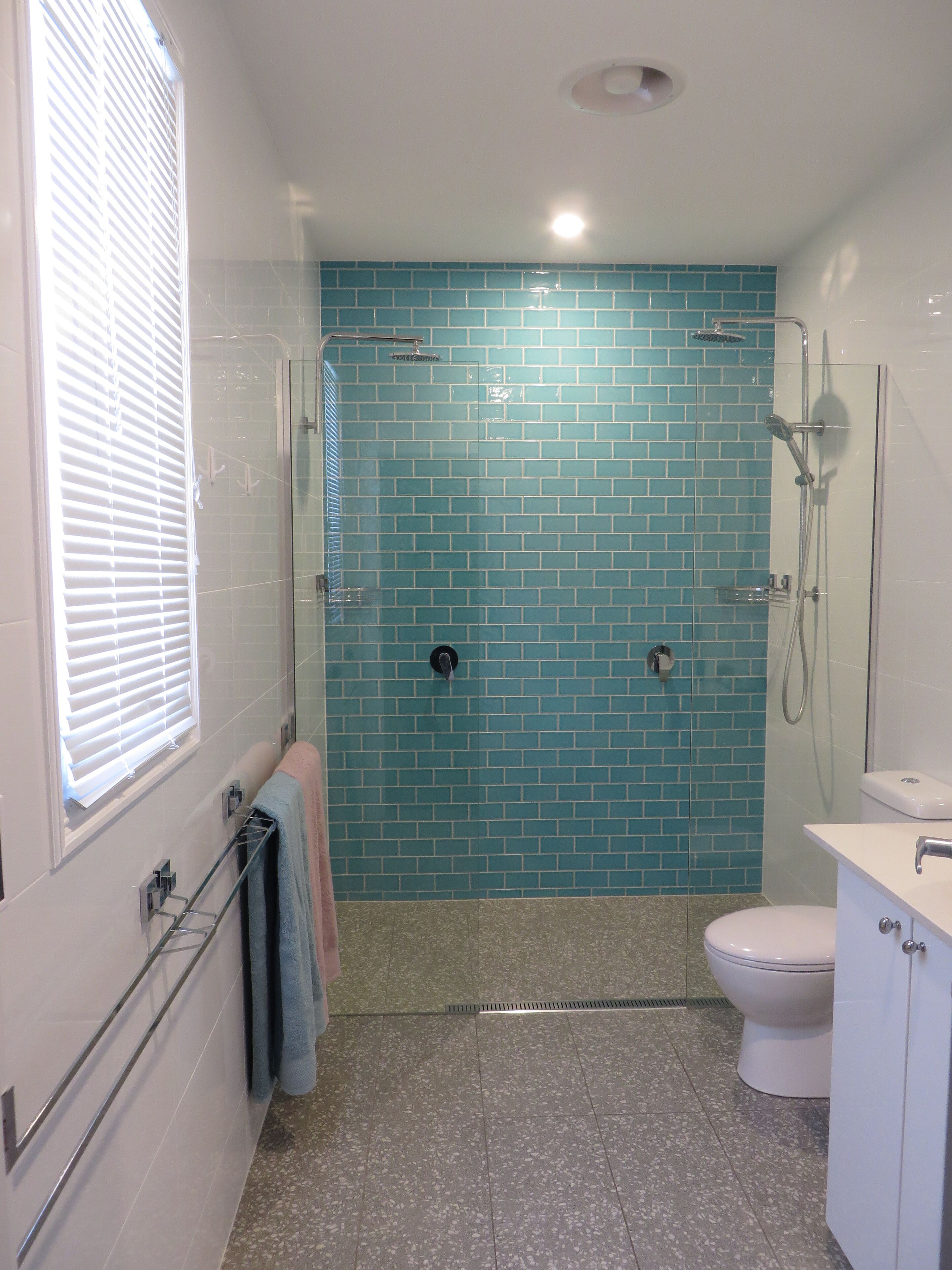 Semaphore Sea Breeze-Family Beach/Pool Holiday. 450m to Beach. 20 min to airport — image 15