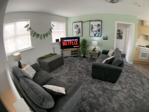 Comfort-talo | Oleskelualue | Älytelevisio, Netflix, suoratoistopalvelut