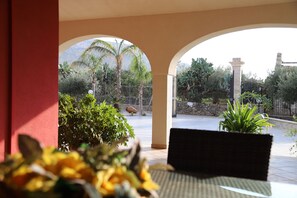 Terrace/patio - Lucy's Cottage Holidays (Cinisi)