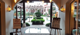 RuinAdalia Hotel