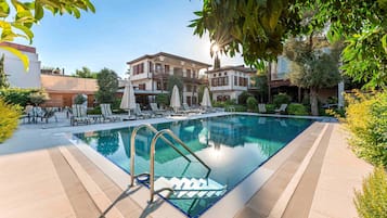 Alberca al aire libre