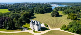 Chateau Les Garennes