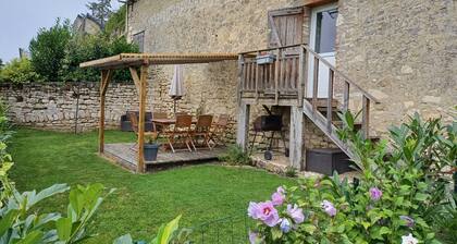 The pigeon fancier's house