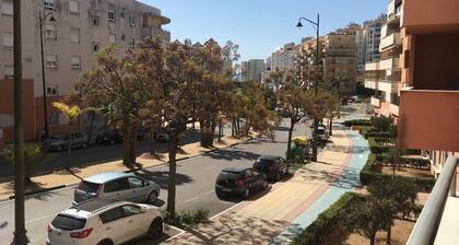 APARTMENT NEAR THE PORT AND THE BEACH