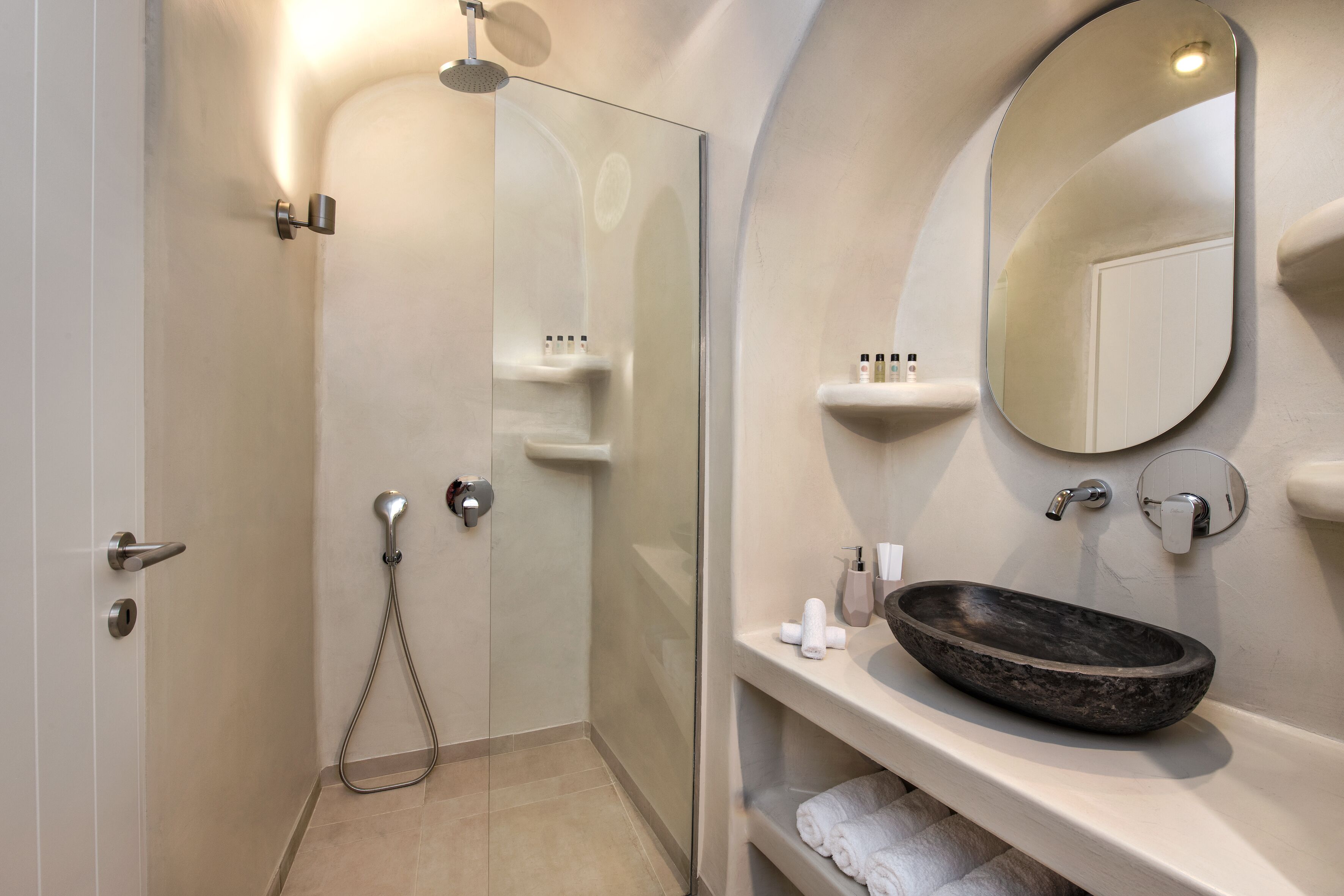 Photo - Hill Suites