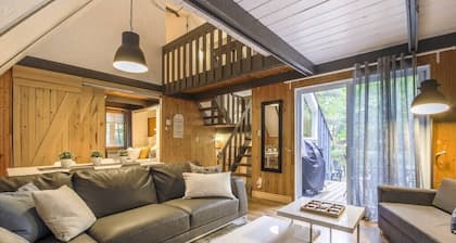 Paradise 2, Gorgeous and cozy cottage, perfect for getaways. 2 minutes away from Mount Orford
