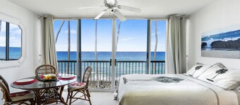 KONA MAGIC SANDS#213 2ND FLOOR DIRECT BEACHFRONT, BEST VIEWS IN KONA!
