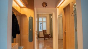 Unclassified image, 4 of 17, button - Shared Classic Apartment in The Heart of Vienna (Vienna)