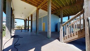 Property grounds - Dip Net: 4  BR, 3.5  BA House in Crystal Beach, Sleeps 14 (Bolivar Peninsula)