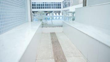 Steam room