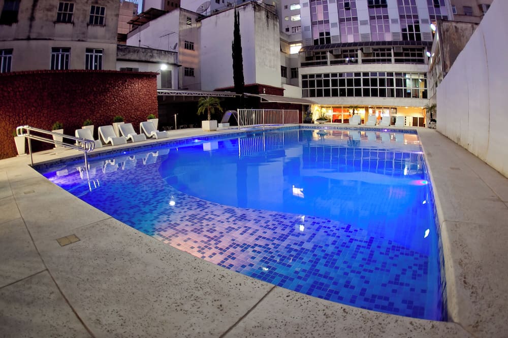 Ritz Plaza Hotel