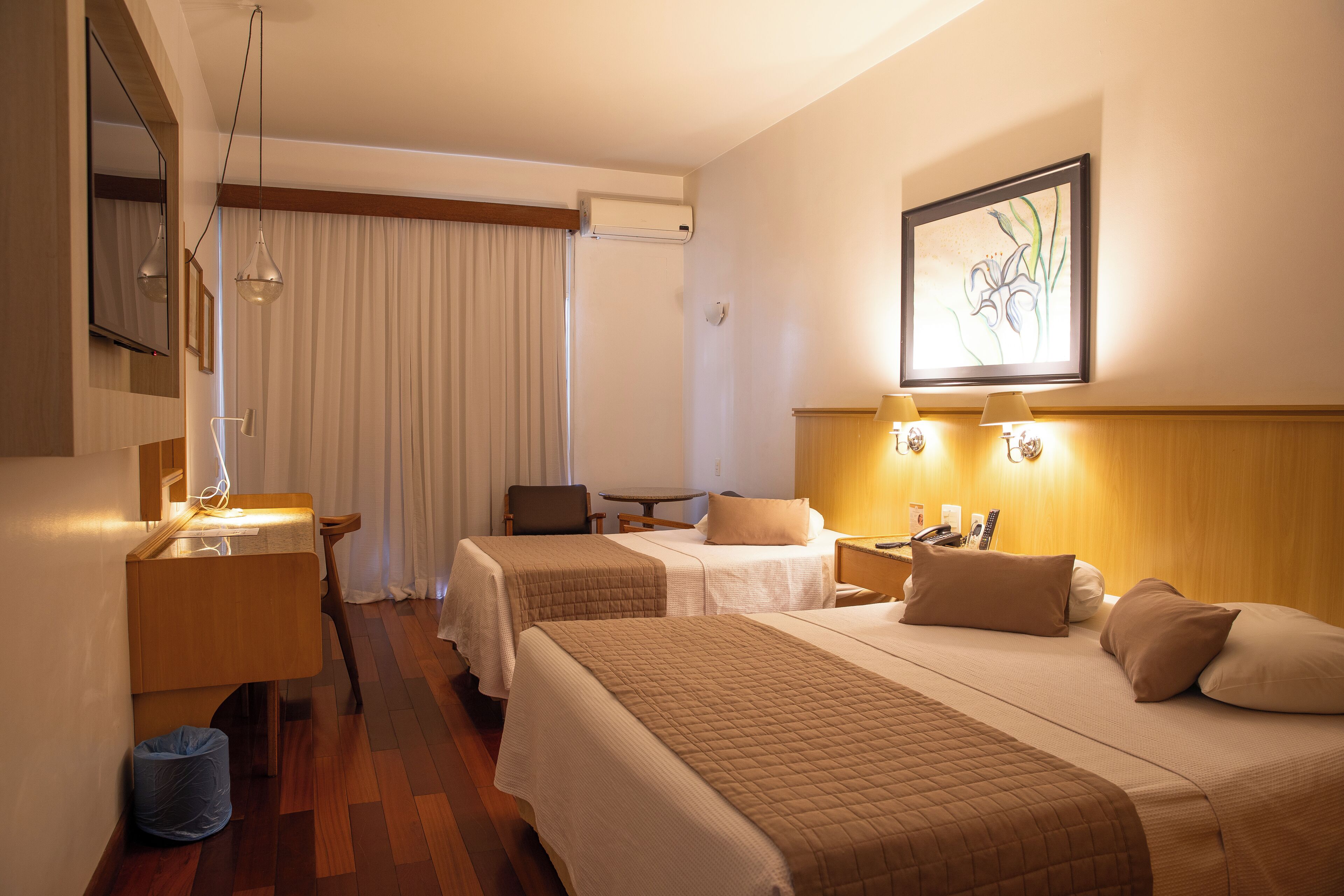 luxo triplo casal | view from room