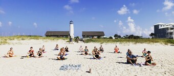 Brand New! Downtown Loft, Central Location Walking Distance to Beach and Bay!