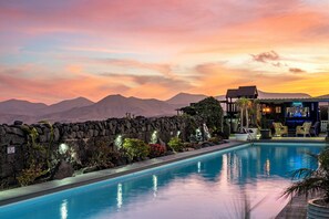 Indoor pool, outdoor pool