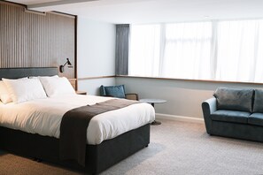 Caja de seguridad en la habitación y sistema de insonorización 