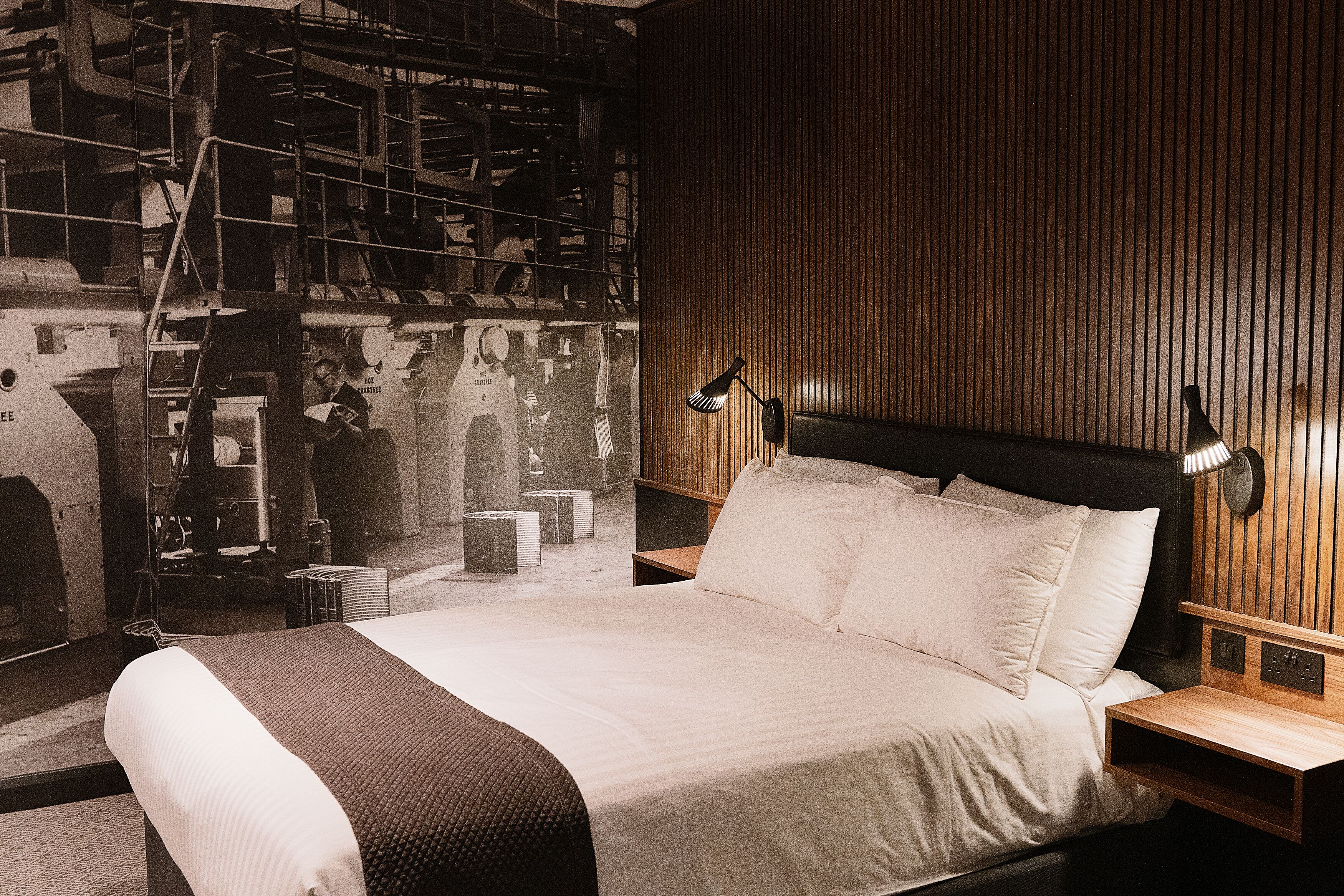 snug - double room (no window) | 1 bedroom, in-room safe, soundproofing, iron/ironing board