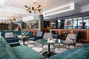 Bar (en el alojamiento)