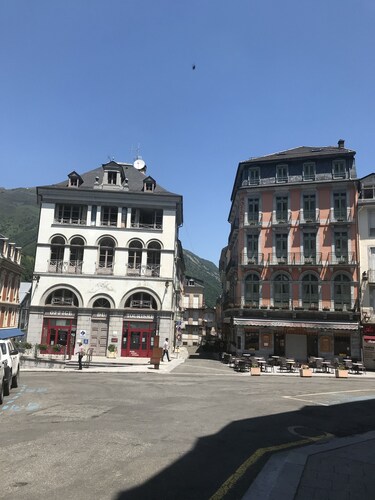 Bright apartment Maison Perce Neige, Wifi, Cure Rate 