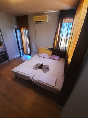 2 Schlafzimmer, WLAN