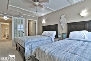 3 bedrooms, iron/ironing board, WiFi, bed sheets - Milford Lakeview Getaway (Milford)