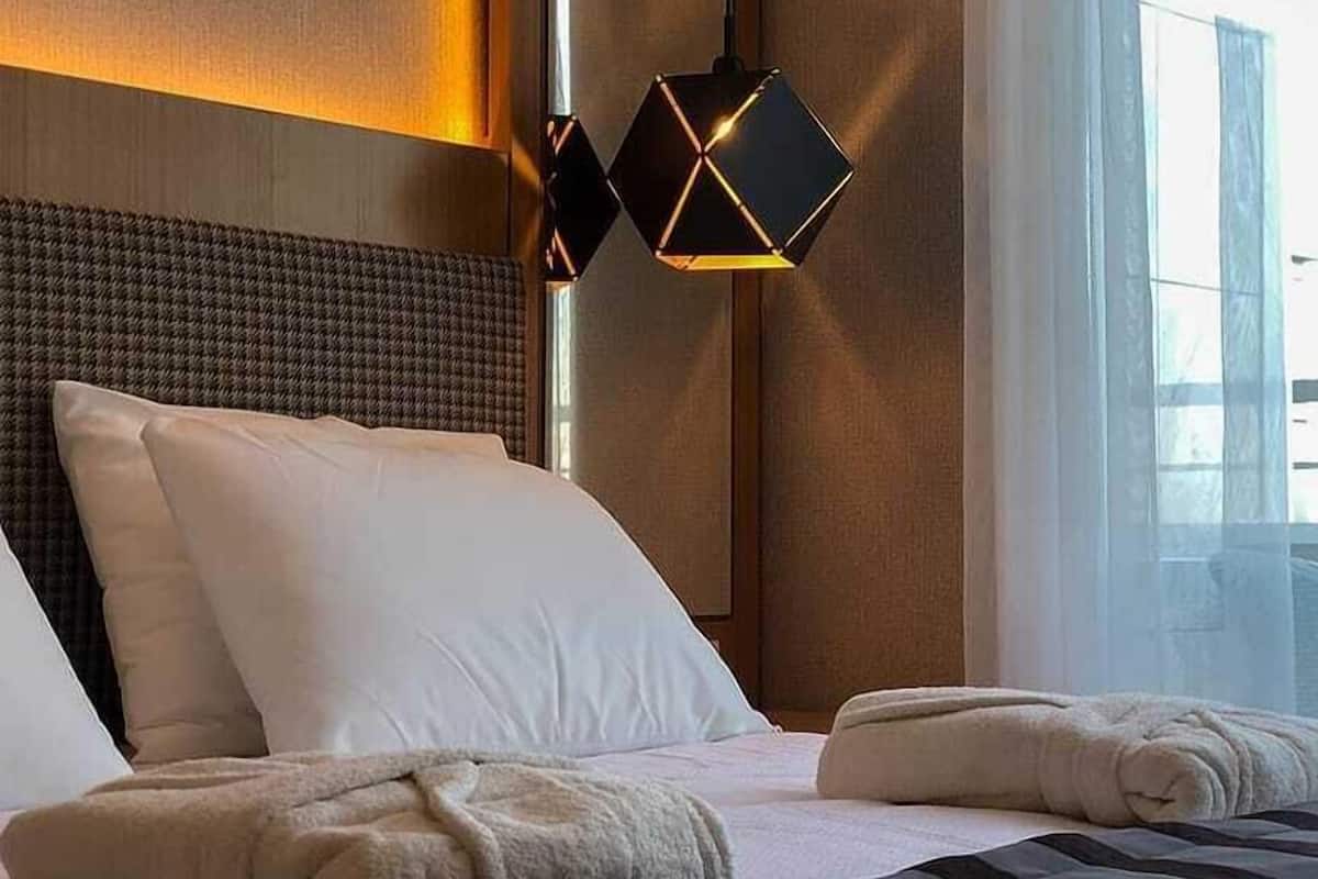Standaard kamer, uitzicht op haven | 1 slaapkamer, luxe beddengoed, donzen dekbedden, Select Comfort-bedden