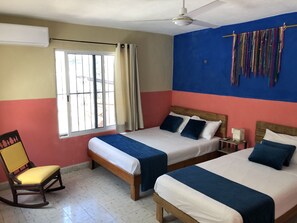 Laptop workspace, soundproofing, free WiFi, bed sheets - Hospedaje Casa Lool Beh Merida (Mérida)