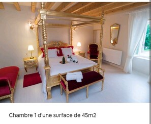 8 chambres, fer et planche à repasser, Wi-Fi, draps fournis