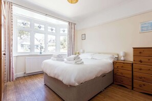 2 Schlafzimmer, Bügeleisen/Bügelbrett, WLAN, Bettwäsche