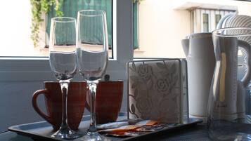 Wi-Fi gratuit, draps fournis