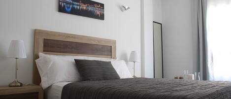 Chambre Deluxe, salle de bains attenante, vue ville