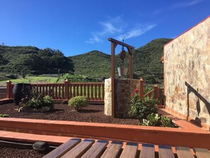 Terrace/patio - Rural house in a valley with sea views and swimming pool. (Tegueste)